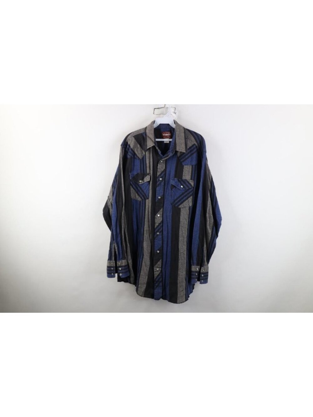 Vintage 90s Wrangler Mens XLT Faded Flannel Striped Western Snap Button Shirt